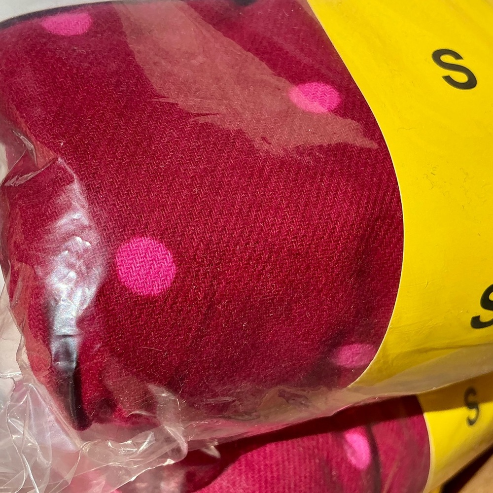 3 for $24 GAP 2-Pack Pajama Pants – Small – Red Polka Dot & Blue Floral – NWT - Picture 7 of 12